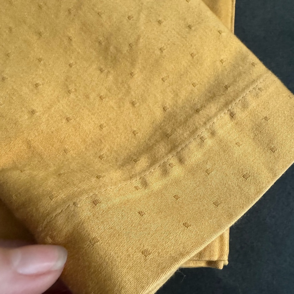 WILLIAMS SONOMA ✨ polka dot napkin set mustard traditional family set EUC